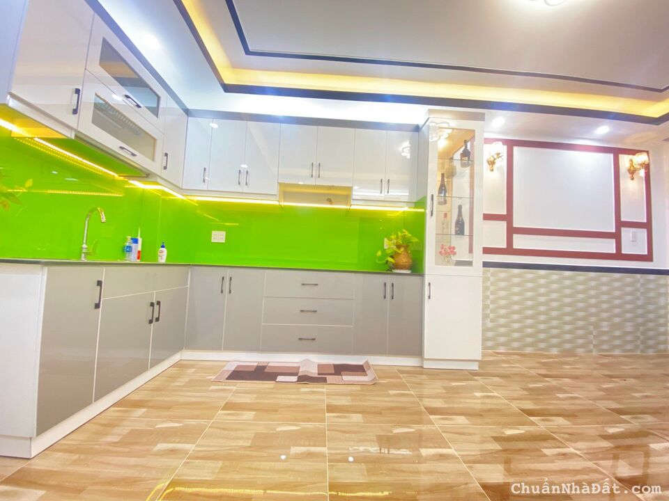 Bán nhà mới xây đường Phan Xích Long: 12 tỷ Bán nhà mới xây đường Phan Xích Long: 12 tỷ