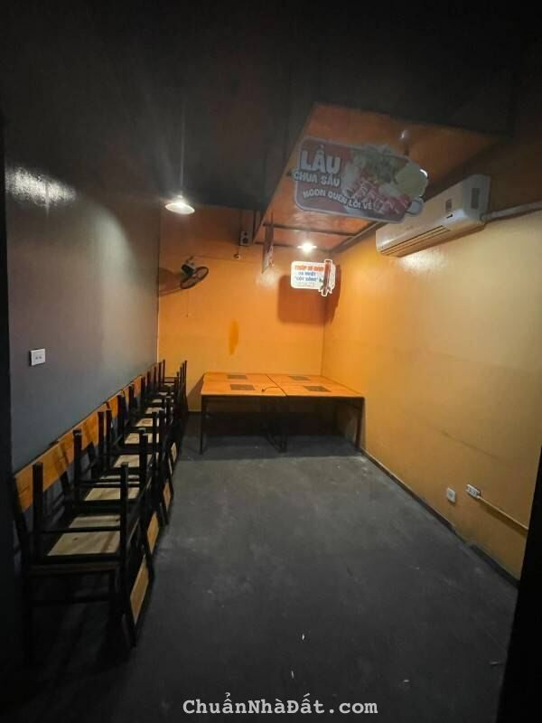 Cho thuê nhà phố Thái Hà, DT 100m, mặt tiền 10m , 4 tầng kdoanh mọi loại hình , vị trí đẹp giá 45tr Cho thuê nhà phố Thái Hà, DT 100m, mặt tiền 10m , 4 tầng kdoanh mọi loại hình , vị trí đẹp giá 45tr