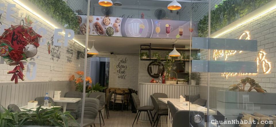 Cho thuê cửa hàng, MBKD phố đi bộ ẩm thực Ngũ Xã DT 45m2 có gác xép có thể ở lại MT 4m giá 19tr/th