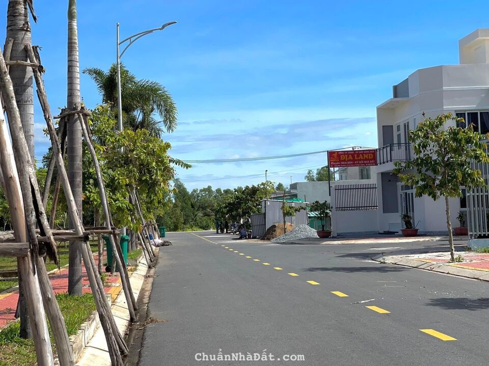Còn duy nhất 1 nền Garden Riverside view trường học,shr,ngay trung tâm hành chính mới Thủ Thừa