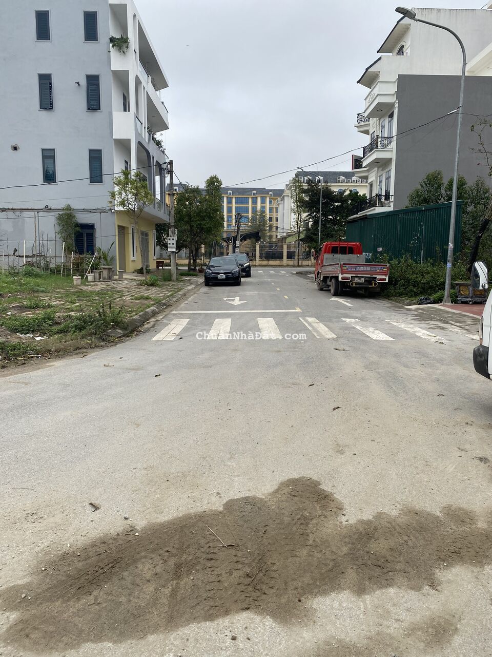 Bán Lô Đất Dãy ALK 40 Khu Big C (Cũ) Mặt 7x18=126m2 Giá Tốt Nhất Thị Trường. Bán Lô Đất Dãy ALK 40 Khu Big C (Cũ) Mặt 7x18=126m2 Giá Tốt Nhất Thị Trường.