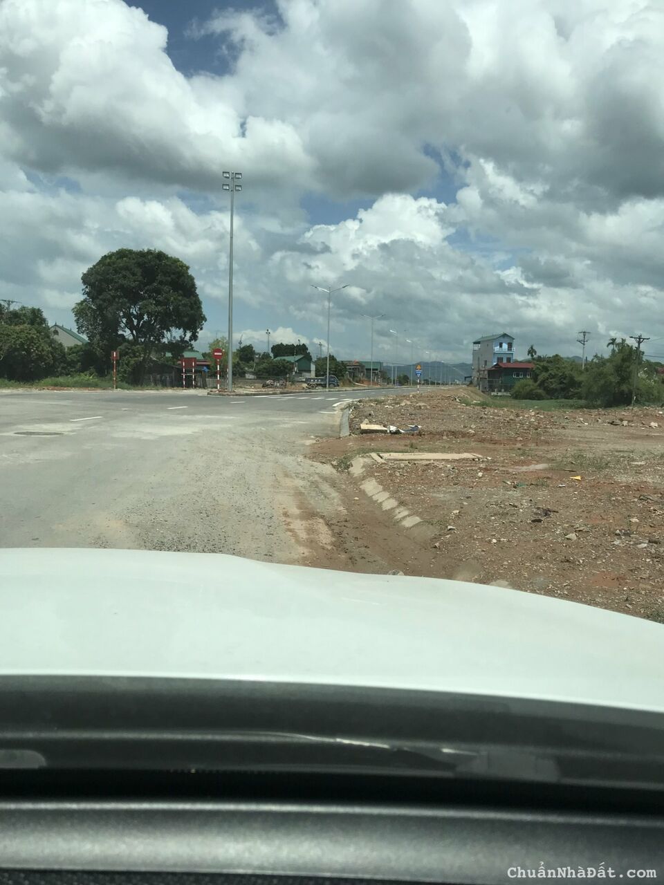 Cần Bán Lô Đất Thổ Cư Cạnh KCN Bắc Lũng , Lục Nam , Bắc Giang .