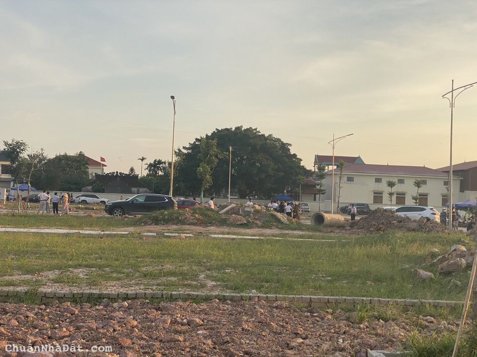 Bán Đất Đấu Giá Thôn Kiểu TT Bích Động, Việt Yên, Bắc Giang Bán Đất Đấu Giá Thôn Kiểu TT Bích Động, Việt Yên, Bắc Giang