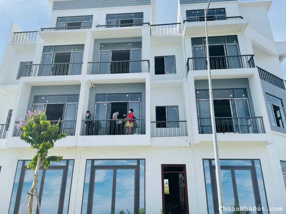 Nhà phố biệt thự T&T Nam Sài Gòn ven sông - giỏ hàng CĐT căn VIP - CK TT 10% - gọi 0937658883 Nhà phố biệt thự T&T Nam Sài Gòn ven sông - giỏ hàng CĐT căn VIP - CK TT 10% - gọi 0937658883