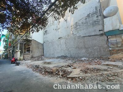 Chỉ  71tr/m2  đất Hồ Tùng Mậu,DT:83m2 , 3 mặt thoáng , MT: 4,5m . Giá 5,9 tỷ có thương lượng