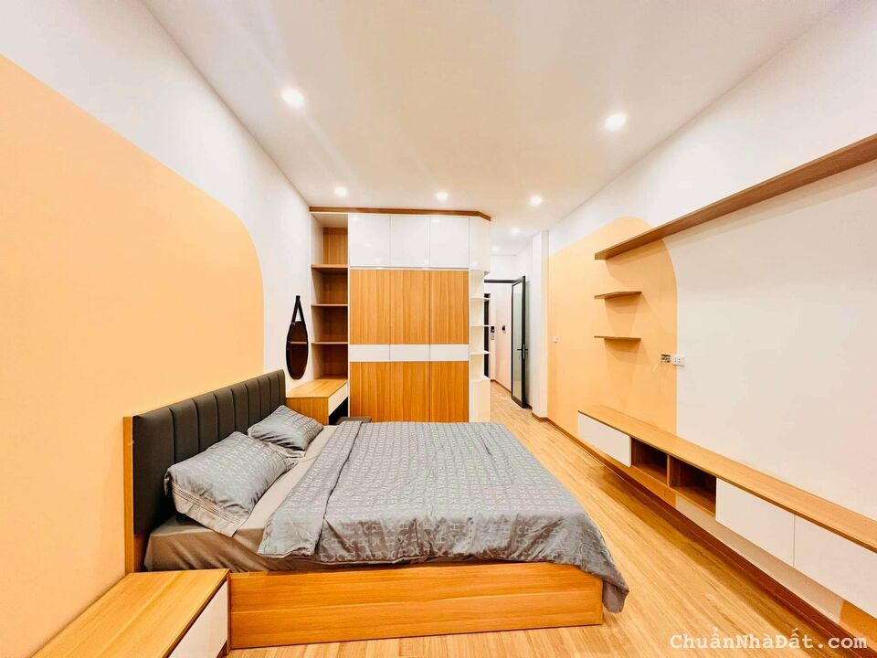 7 tầng thang máy, gara ôtô, lô góc Hồ Tùng Mậu 55m2 giá hợp lý 8.8 tỷ