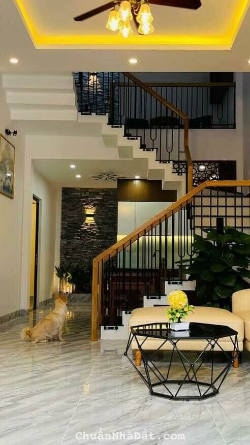 Bán gấp nhà 3 tầng, 2 thoáng, đường 5.5m Hà Huy Tập, gần Ngã tư Điện Biên Phủ, Thanh Khê, 5 Tỷ. Bán gấp nhà 3 tầng, 2 thoáng, đường 5.5m Hà Huy Tập, gần Ngã tư Điện Biên Phủ, Thanh Khê, 5 Tỷ.