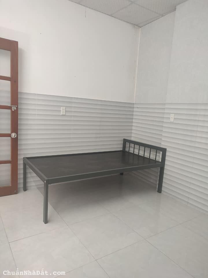 Bán Nhà Hà Huy Tập, Thanh Khê, Ở Ngay, DT 5 X 20M, Kiệt 3.M, Dòng Tiền 8tr, GIÁ 4 Tỷ Bán Nhà Hà Huy Tập, Thanh Khê, Ở Ngay, DT 5 X 20M, Kiệt 3.M, Dòng Tiền 8tr, GIÁ 4 Tỷ