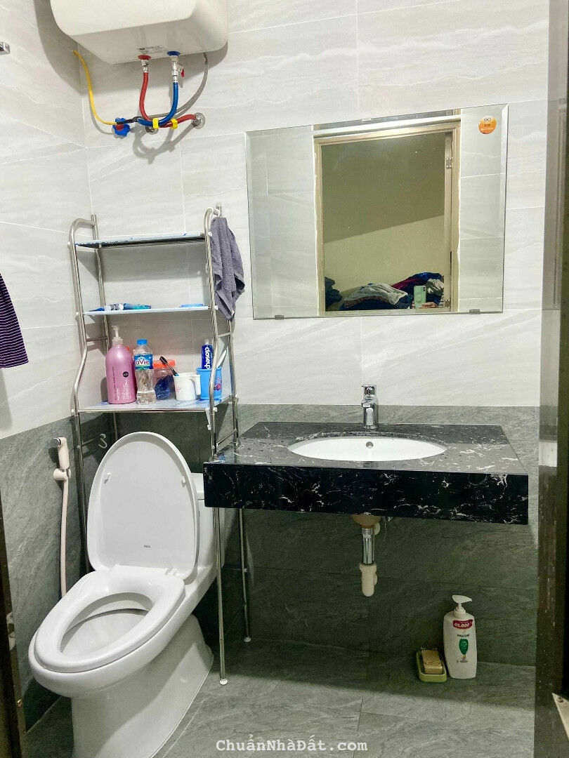 BÁN NHÀ PHỐ CHÍNH KINH 30M2 4T MT3.7M GIÁ 3,5 TỶ NỞ HẬU Ở NGAY  