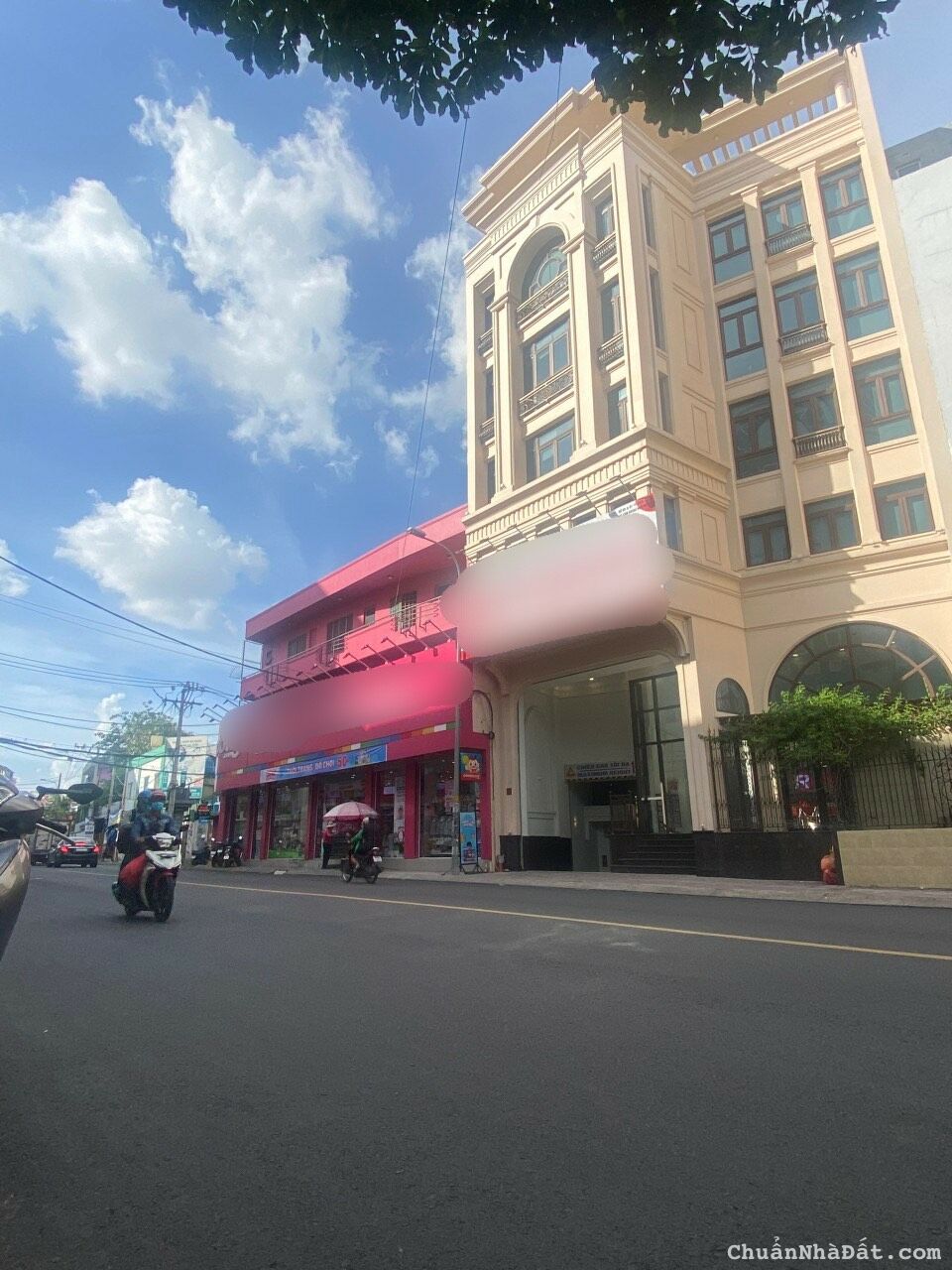 Bán nhà MT đường Út Tịch, DT: 12x13m, ngay đường Hoàng Văn Thụ, HĐT: 140tr/th