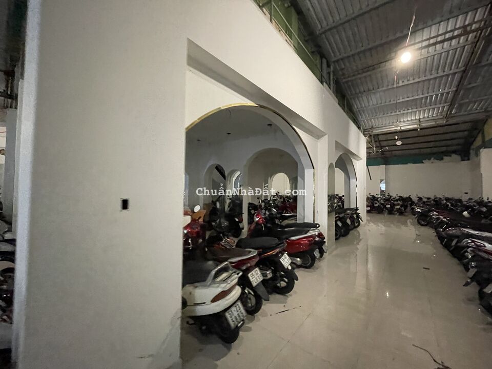 SIÊU PHẨM !! Nhà MT Pasteur. Ngang siêu khủng 20m. Giá: 350 tr/th. Gọi em để nhận giá cực shock SIÊU PHẨM !! Nhà MT Pasteur. Ngang siêu khủng 20m. Giá: 350 tr/th. Gọi em để nhận giá cực shock