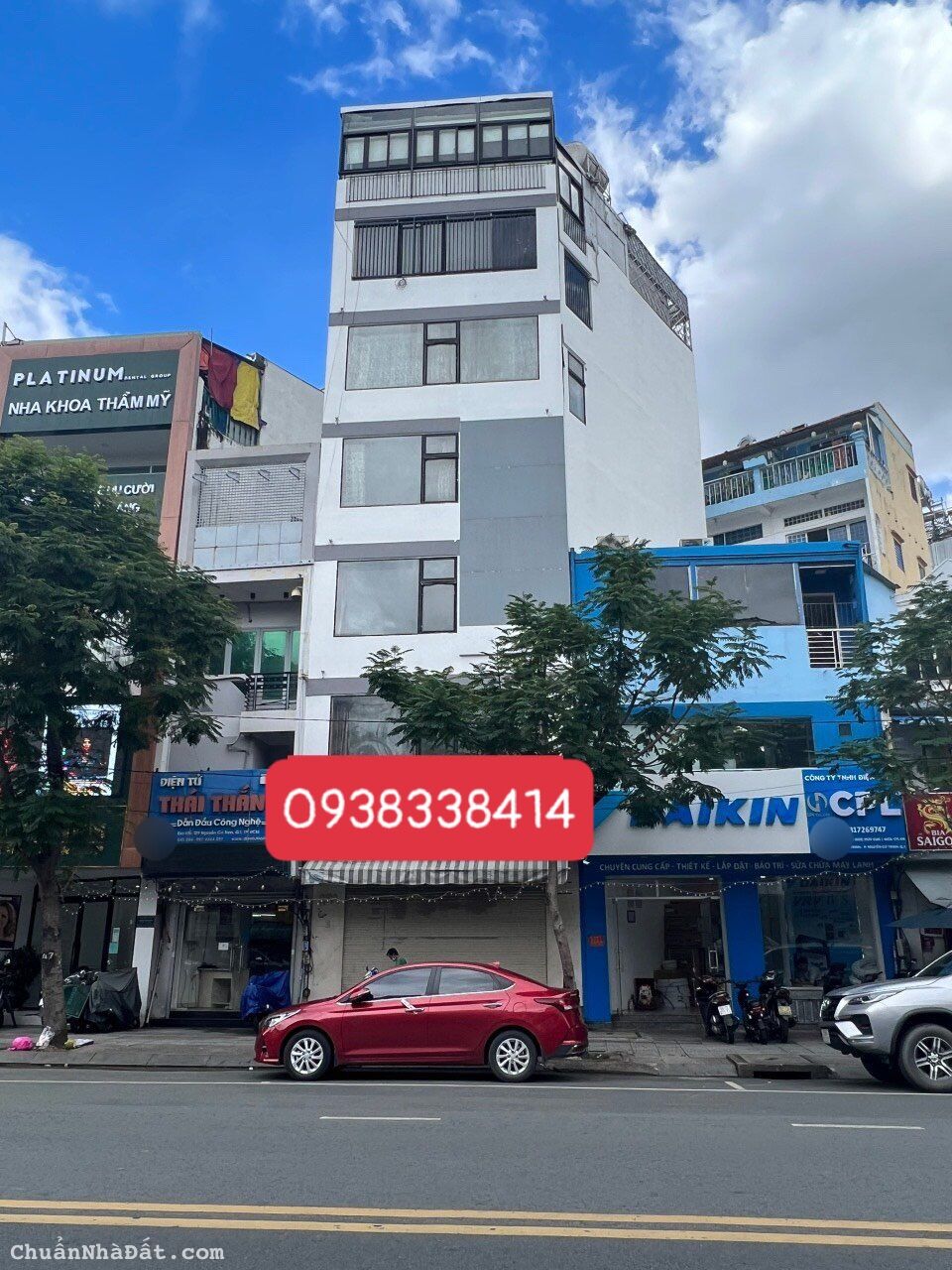 CHO THUÊ NHÀ MẶT TIỀN ĐẸP VỪA MỚI XÂY NGUYỄN CƯ TRINH QUẬN 1