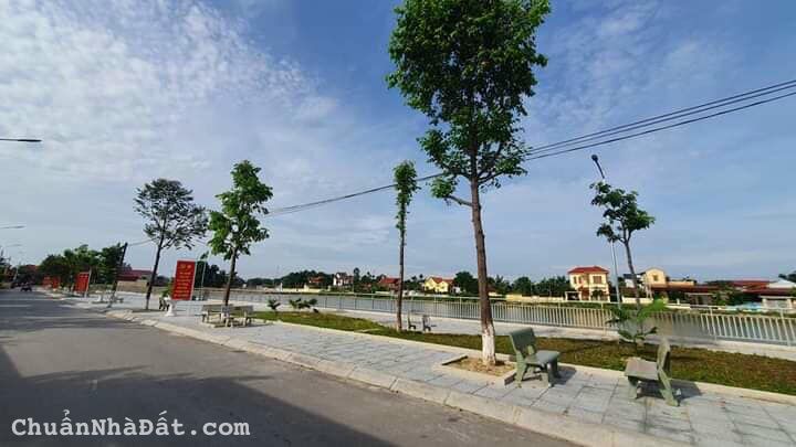 Đất view hồ điều hòa xã Bắc Lương ngay chợ Neo Đất view hồ điều hòa xã Bắc Lương ngay chợ Neo