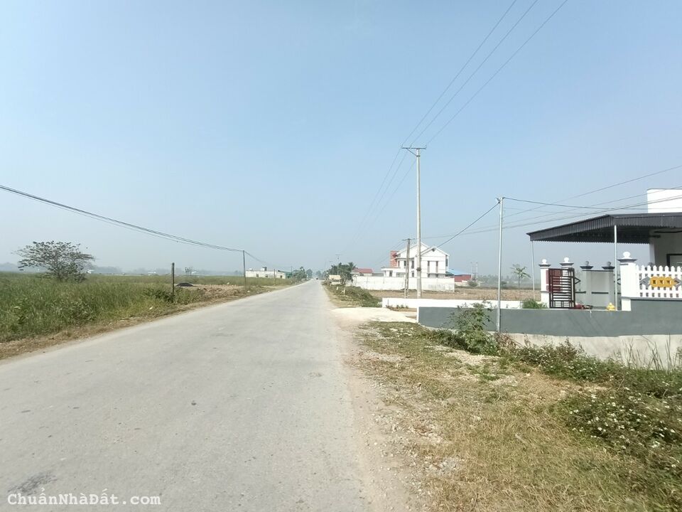 Cần tiền bán gấp đất đường Thanh Niên xã Quảng Đức