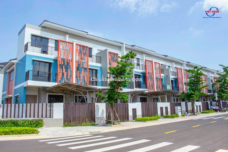 SỞ HỮU NHÀ VSIP2  BÌNH DƯƠNG  𝐂𝐇𝐈̉ 𝐕𝐎̛́𝐈 850𝐓𝐑𝐈𝐄̣̂𝐔 𝐓𝐑𝐀̉ 𝐓𝐑𝐔̛𝐎̛́𝐂   ☎️0931414489 chuyên viên tư vấn   ✅Vị Trí