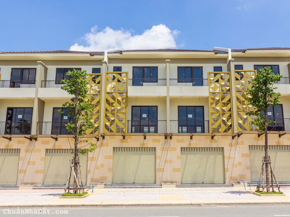 Bán gấp  shophouse thương mại đường dân chủ 
