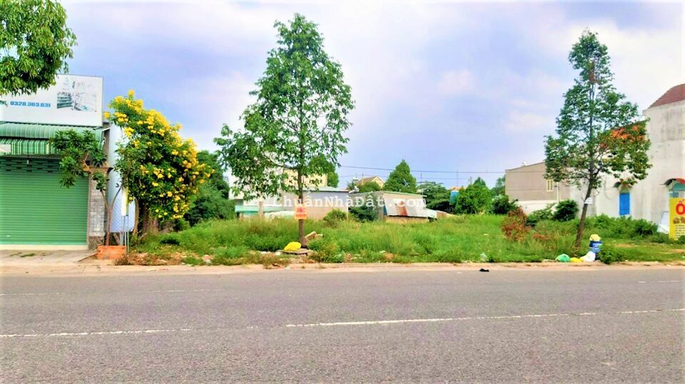 Tôi Chủ Bán Gấp Lô Đất 950m2 Tây Ninh Giá 640tr Thổ Cư Đối Diện Trường,Mặt Tiền Nhựa,SHR,Sát KCN