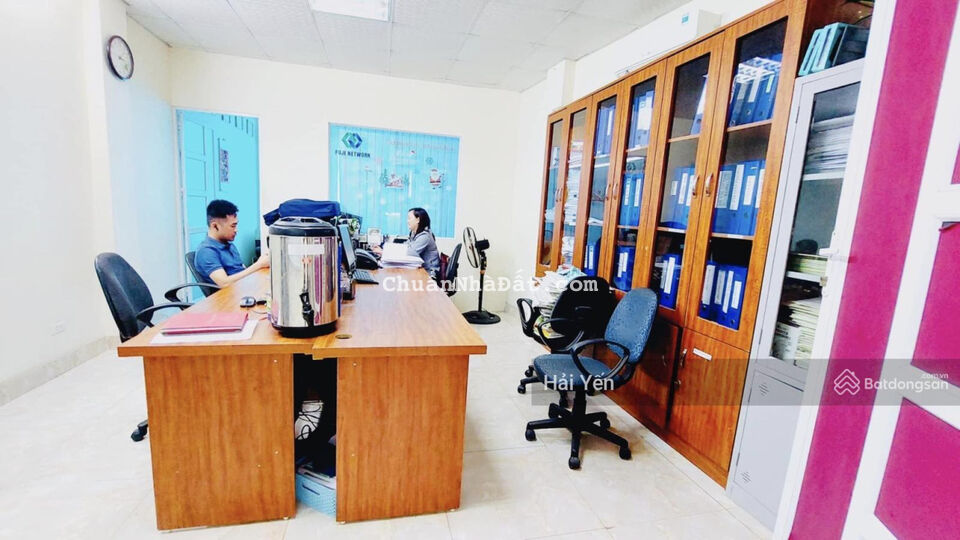 Bán nhà Phố Trần Quốc Hoàn, Cầu Giấy, Hà Nội, phân lô vỉa hè 10,5 tỷ