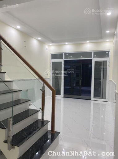 Chủ ngộp bank cần bán gấp căn nhà 62m2 giá 3.55tỷ Vườn Lài,Tân Phú. Hẻm 8m thông ra đường Tân Hương Chủ ngộp bank cần bán gấp căn nhà 62m2 giá 3.55tỷ Vườn Lài,Tân Phú. Hẻm 8m thông ra đường Tân Hương