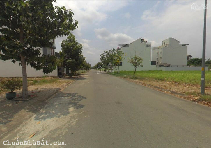 Chủ tôi cần bán gấp lô đất 70m2 giá 2tỷ390 , Khu dân cư Văn Minh , An Phú , Quận 2 , sổ hồng riêng. Chủ tôi cần bán gấp lô đất 70m2 giá 2tỷ390 , Khu dân cư Văn Minh , An Phú , Quận 2 , sổ hồng riêng.