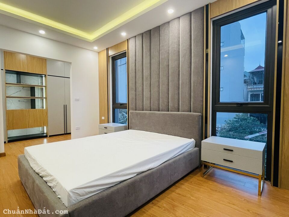 Bán nhà phố Trịnh Văn Bô, Phương Canh 41M x 5 Tầng, full nội thất, 2 mặt thoáng, ô tô đỗ