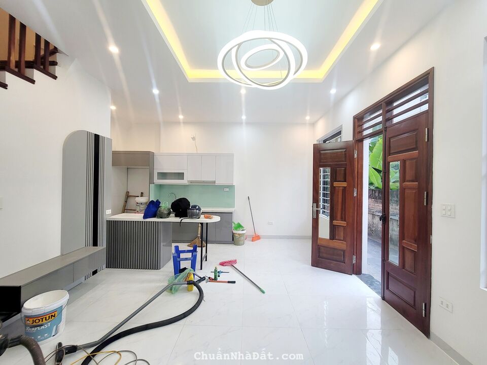 Bán nhà phố Trịnh Văn Bô, Phương Canh 41M x 5 Tầng, full nội thất, 2 mặt thoáng, ô tô đỗ