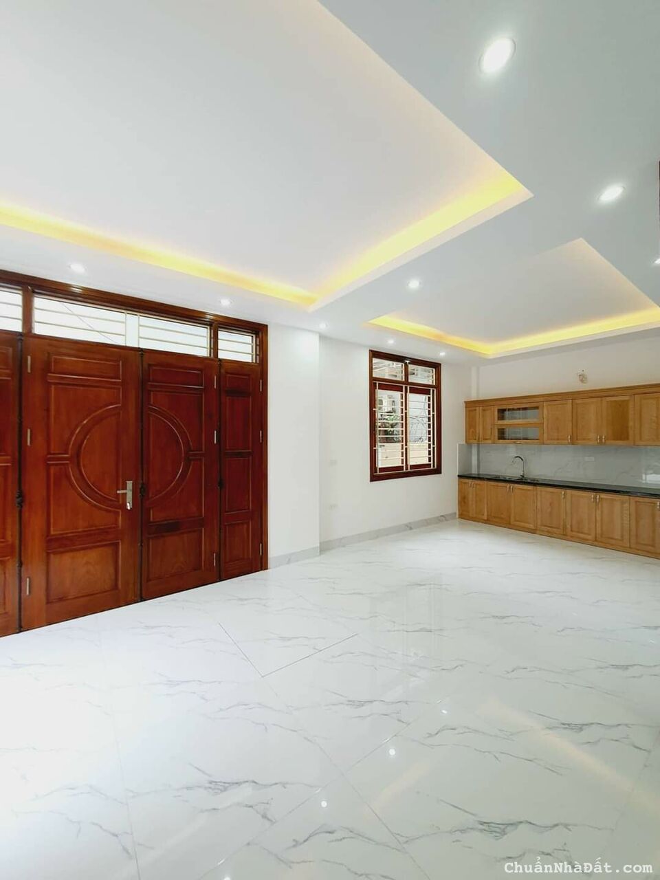 Bán nhà gần Phố Nhổn, Mỹ Đình 3km 60M x 4 Tầng, ô tô đỗ cửa, 3 mặt thoáng, view đẹp