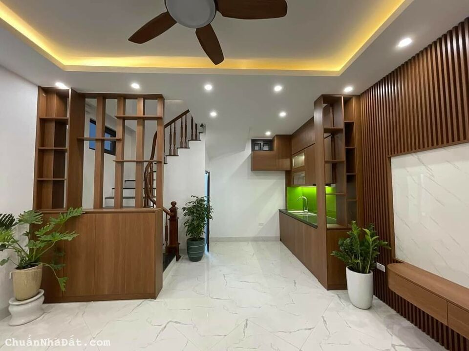 Bán Tây Mỗ, Nam Từ Liêm gần Vinhomes City 33M 5 Tầng, ô tô đỗ gần, tiện ích đầy đủ