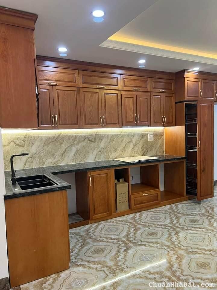 Bán nhà mặt đường Xuân Phương 38M, 5 Tầng, Kinh doanh, ô tô đỗ, tiện ích tốt, full nội thất