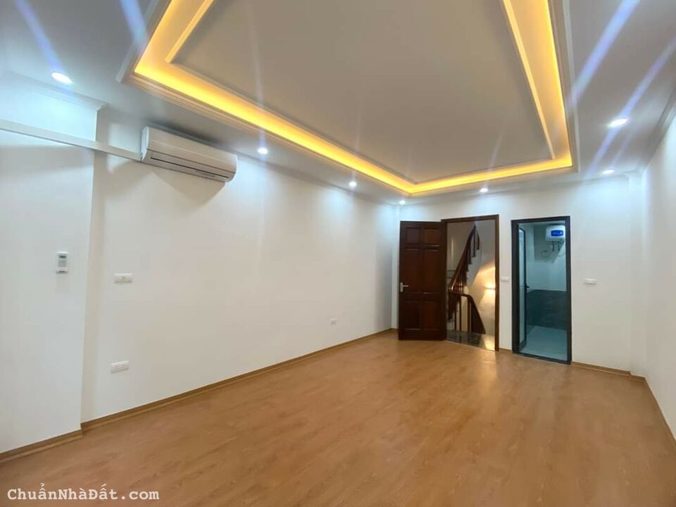 Bán nhà Phương Canh, cuối phố Trịnh Văn Bô 35M 5 Tầng,Nội thất đẹp, ô tô đỗ giá 2.7 tỷ