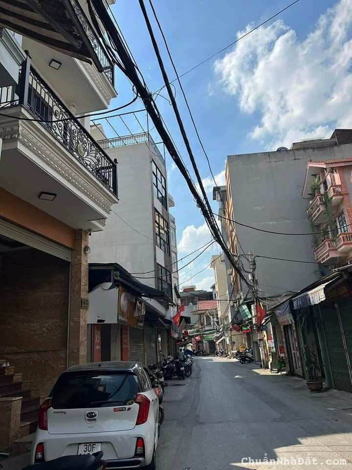 Bán Đất gần phô Trịnh Văn Bô,Phương Canh 41,5M2 Mặt tiền 3,8M gần đường lớn 2,4 tỷ