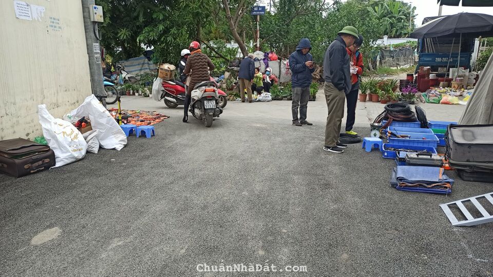 Bán Đất Xuân Phương- Ngã Tư Canh 51M Mặt tiền rộng- gần đường lớn giá 2.45 tỷ