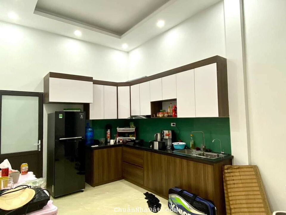 Nhà đẹp Đào Tấn cần bán gấp DT 38m2 , 6tầng , chỉ nhỉnh 5 tỷ 