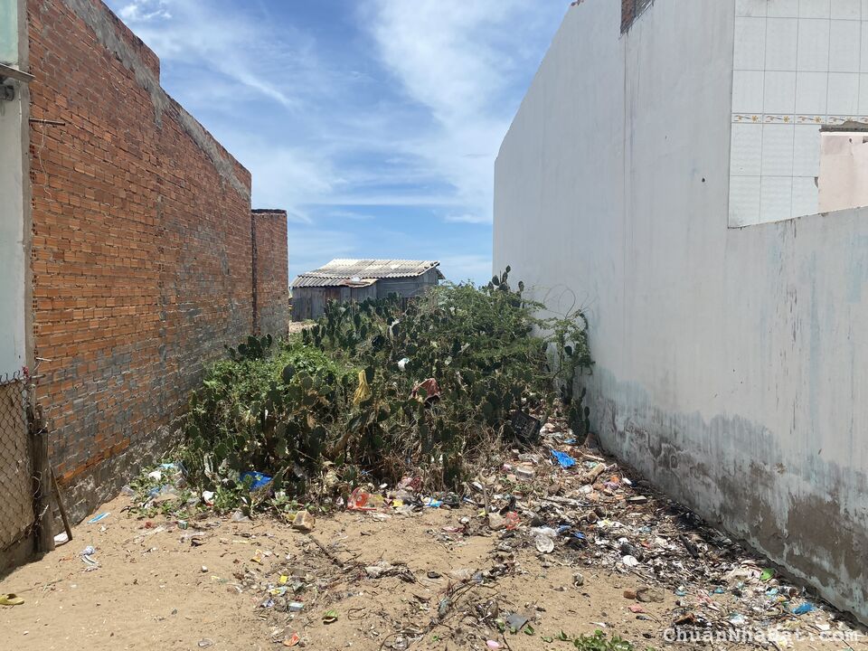 Đất View biển 77m2 thổ cư 100%.ngay KDC.SHR chính chủ