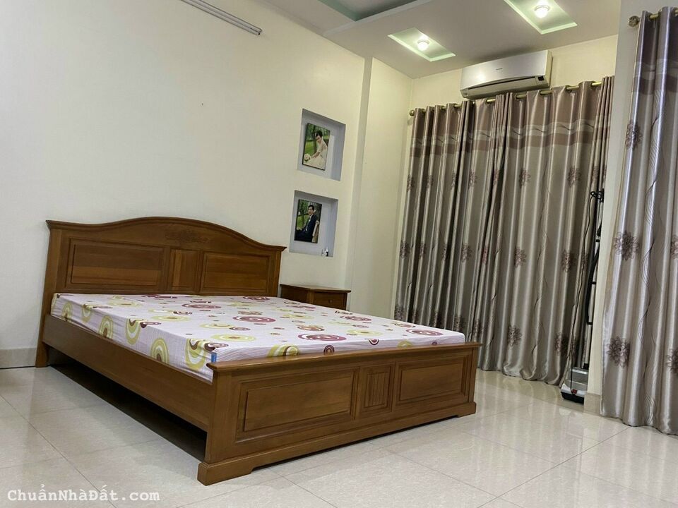 Nội thất cao cấp, Hoàng Văn Thụ, 4.3 x 14m, 7.4 tỷ, Phú Nhuận