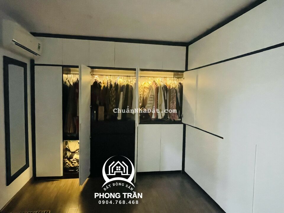 Bán căn hộ chung cư số 6 Đội Nhân, Ba Đình 108m2, chỉ: 4,1 tỷ có 3 ngủ 2vs, Tiện ích ngập tràn