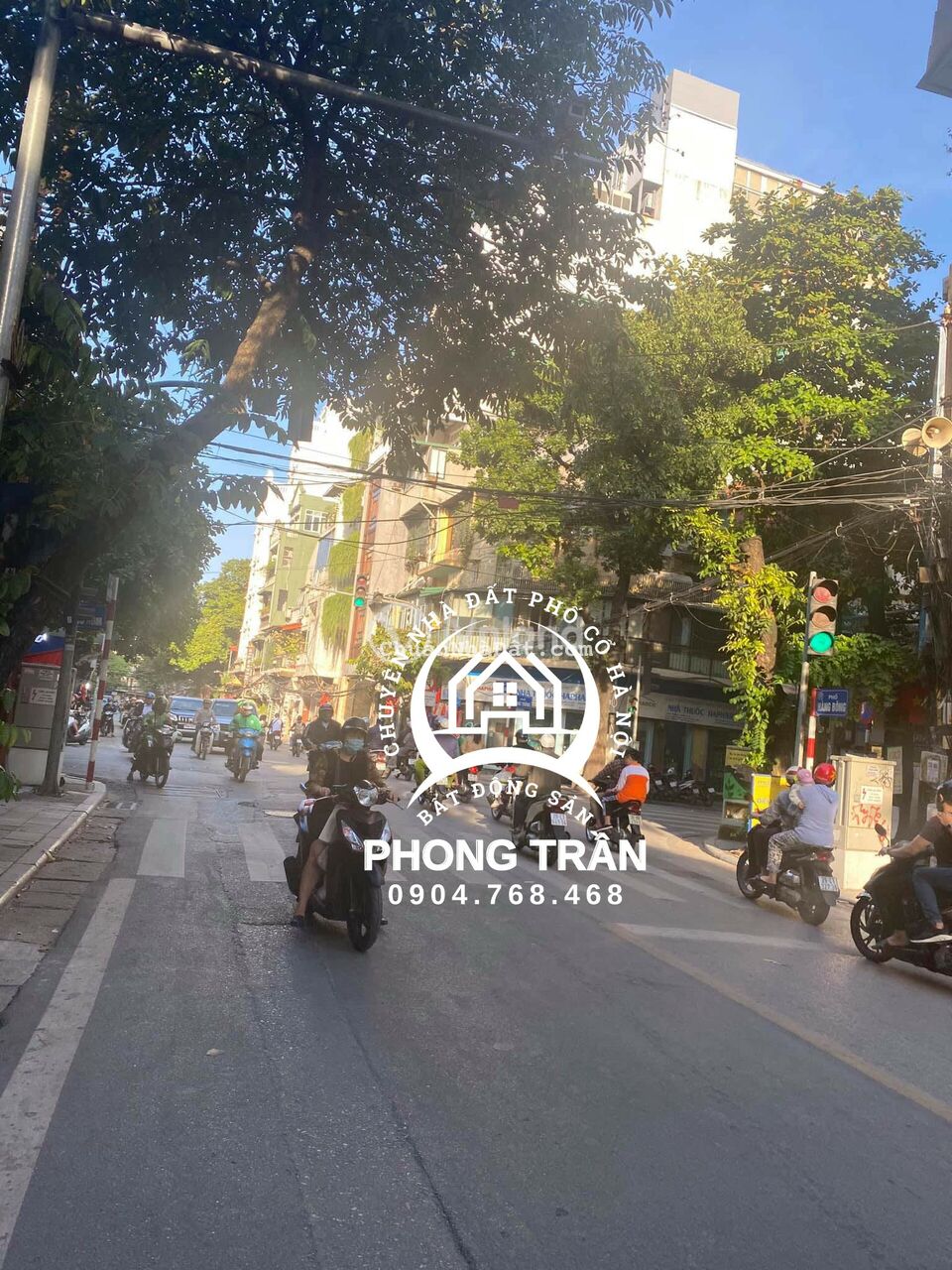 Bán nhà mặt phố Hàng Bông, Hoàn Kiếm 37m2, 7 tầng, chỉ: 55 tỷ, Oto tránh, Kinh doanh cực Tốt