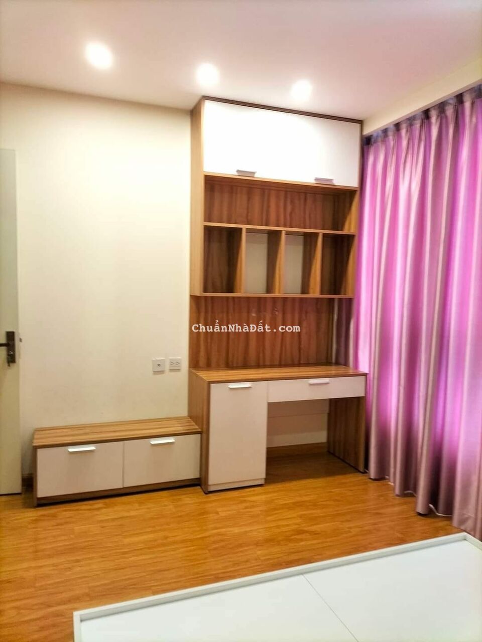 CỰC CHẤT ! Bán chung cư Number One Phạm Hùng 91m 2PN giá 3.5 ty tặng nội thất view thoáng đại lộ 0817222333