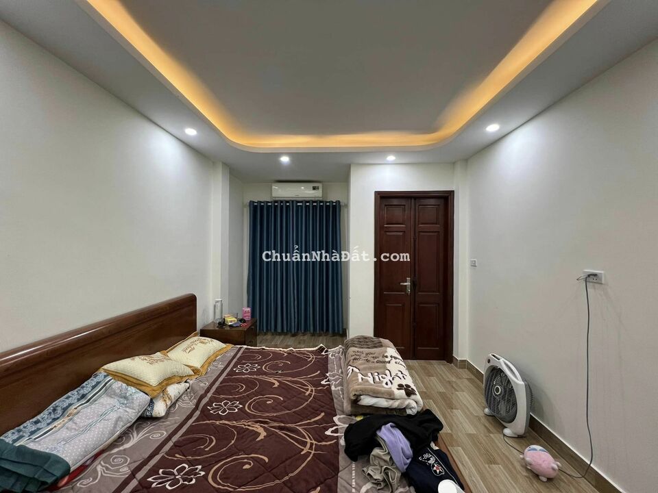 Bán nhà Tứ Hiệp, Thanh Trì. 30m, 5T, 4m, 2.85 tỷ. lô góc, nhà đẹp, gần phố, tiện ích nhiều