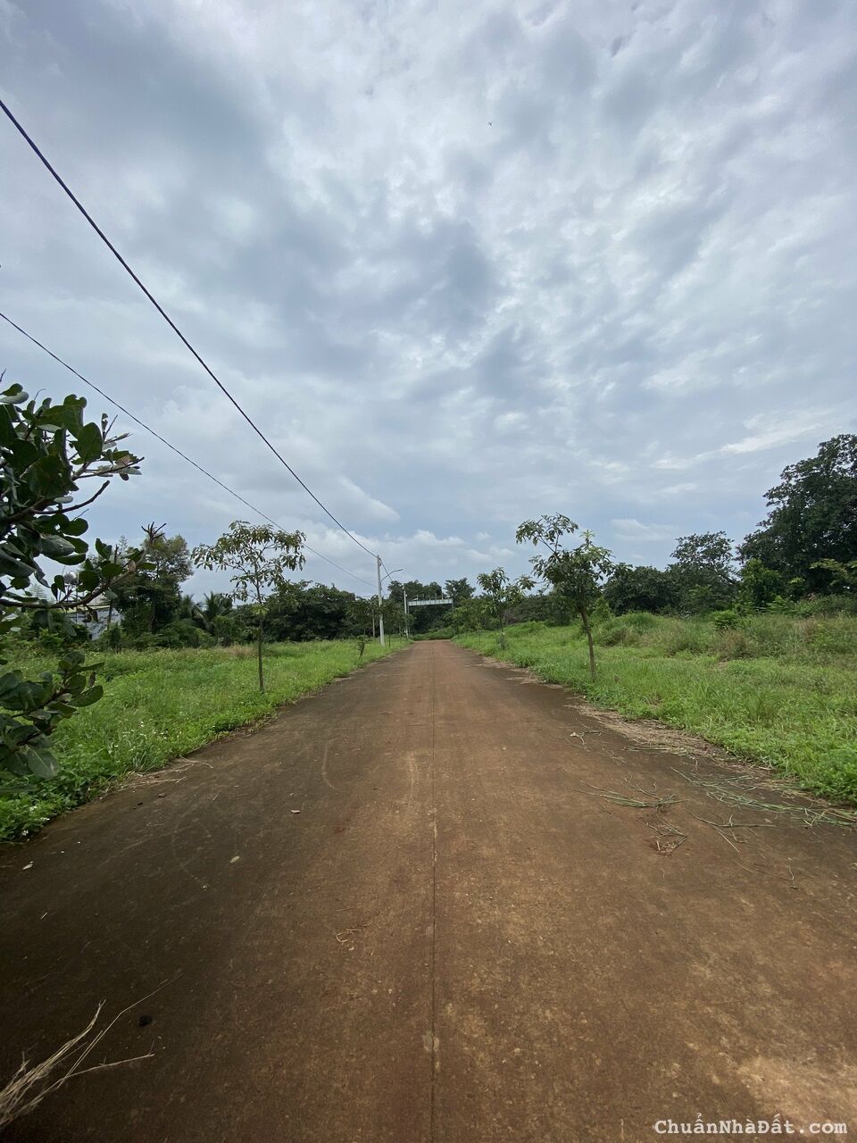 Tài chính 300tr muốn đầu tư đất liên hệ em 