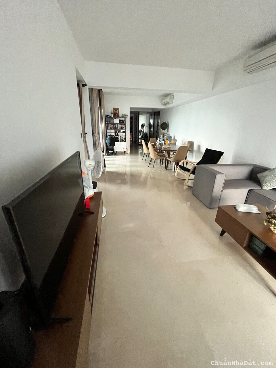 Bán nhanh D1 Mension view sông, view Bitexco tầng cao thoáng mát. - Diện tích: 178m² gồm 4 phòng 