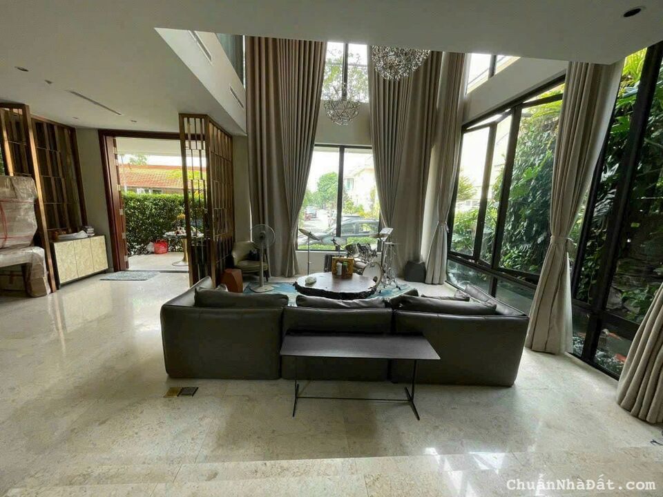 Cần bán biệt thự VÍP đẹp nhất Phú Gia Phú Mỹ Hưng, Quận 7