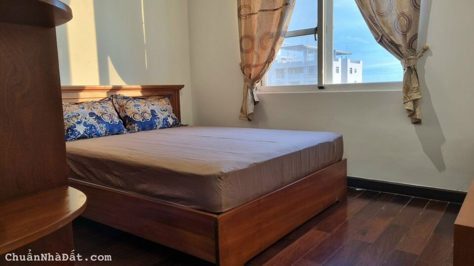 bán căn hộ Green View 106m2, giá 5,4 tỷ, full nội thất, Phú Mỹ Hưng, Q7.