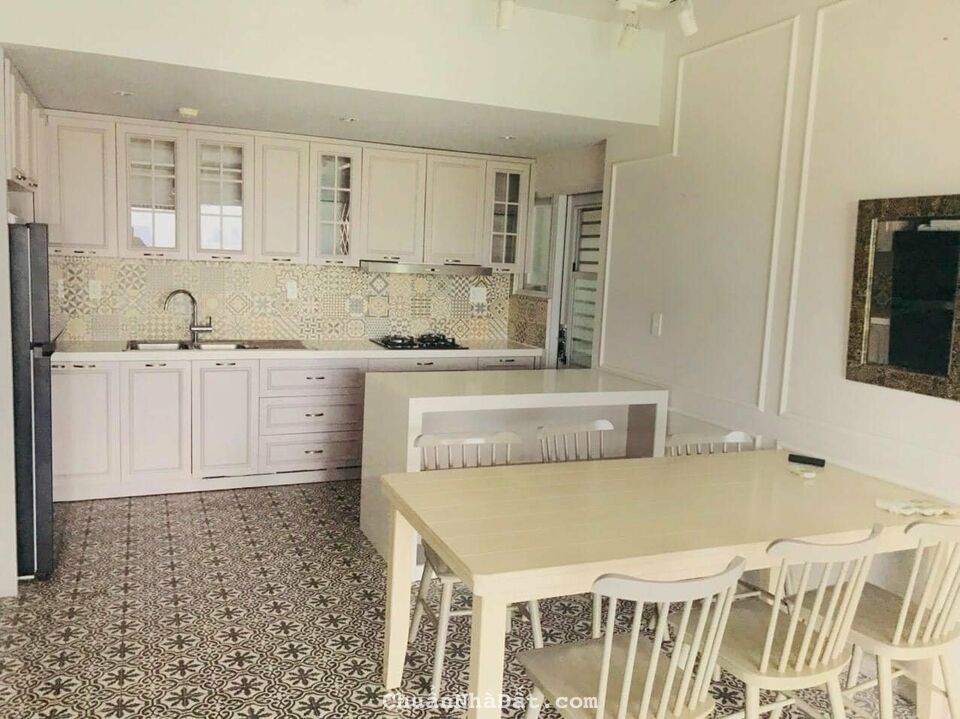 Cần bán căn hộ Happy Valley Phú Mỹ Hưng, 100m², Căn góc, view thoáng mát