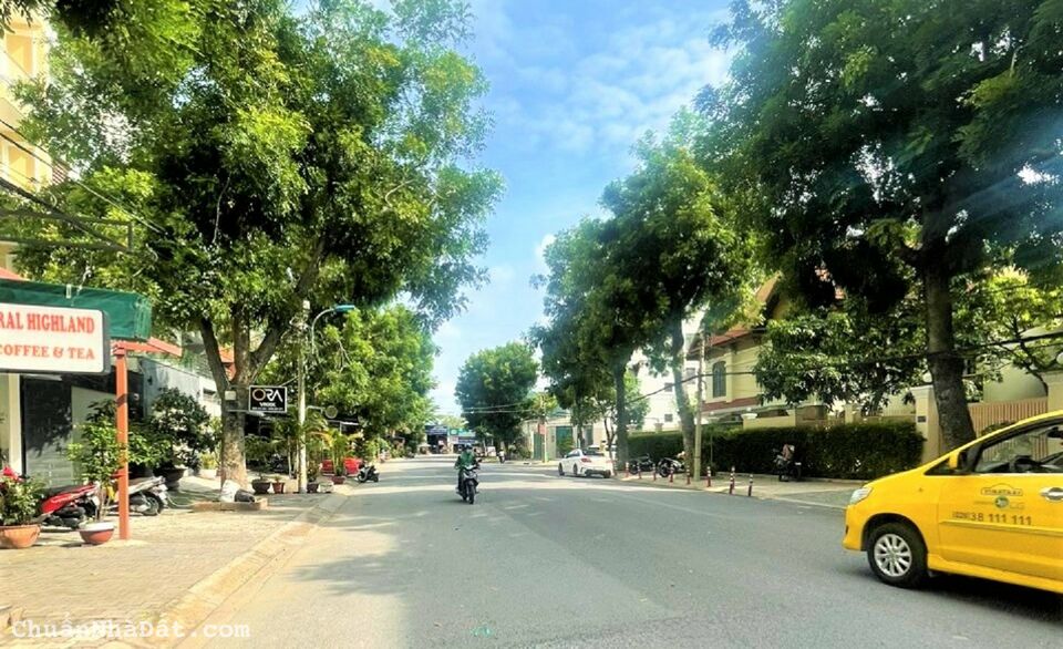 BÁN CẶP NHÀ PHỐ KDC LA CASA, P.PHÚ THUẬN, QUẬN 7 - 24 phòng