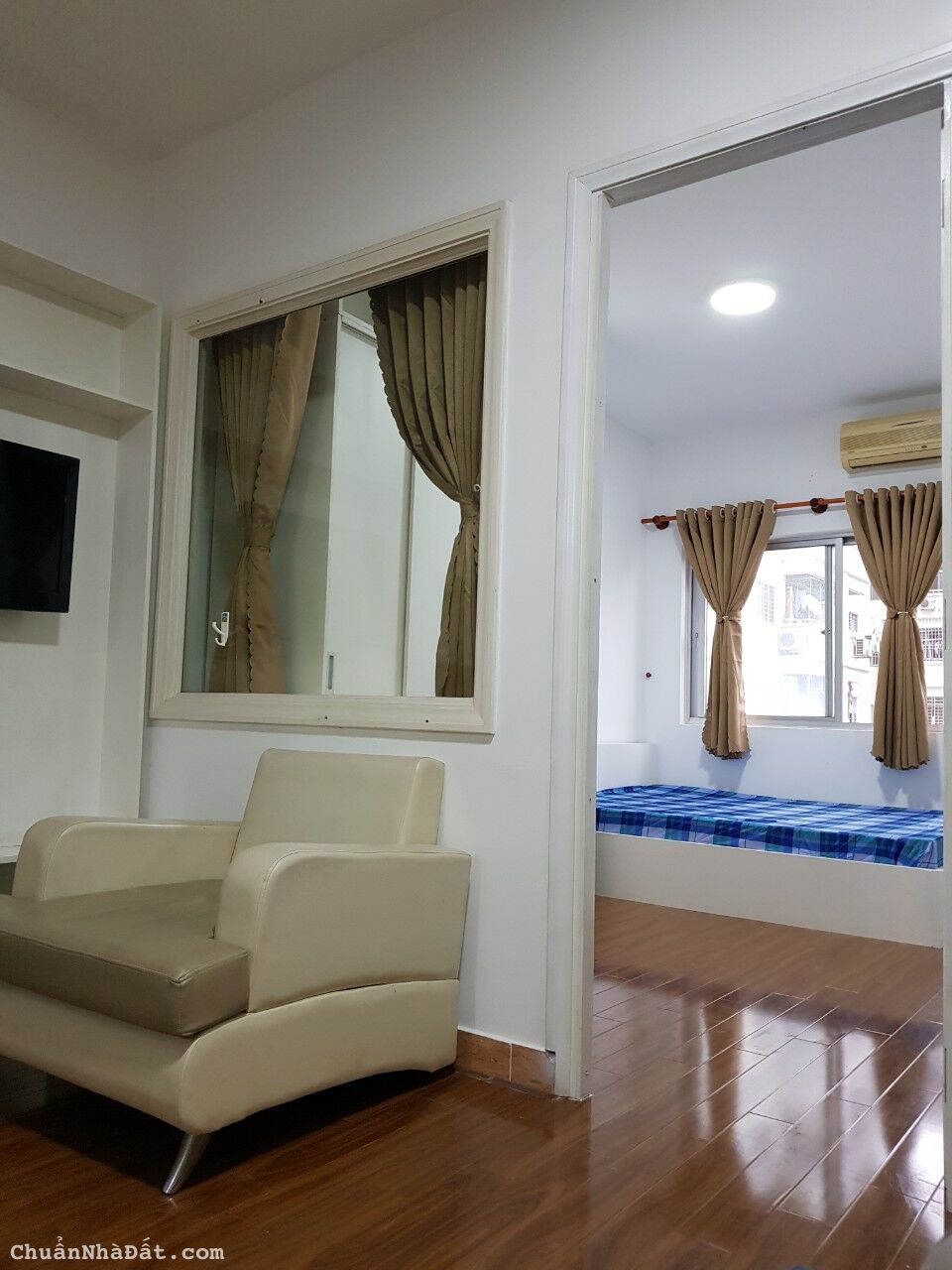 Giá rẻ chủ nhà cho thuê CH Hưng Vượng 2 PMH, Q7, 2PN, giá 11 tr/tháng