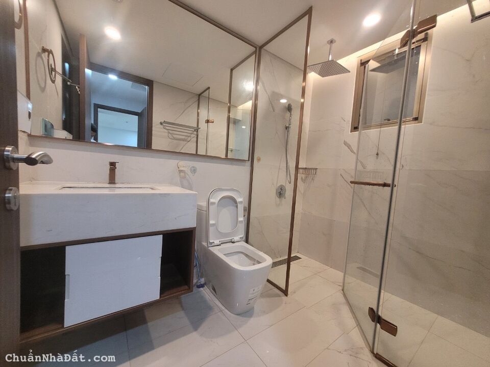 Cho thuê căn hộ Midtown Phú Mỹ Hưng, 80m2, 2 PN, nhà đẹp