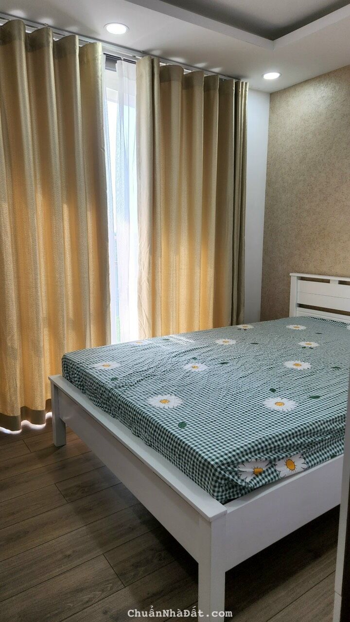 Cho thuê căn hộ Riverpark Premier DT 130m2, nhà đẹp cao cấp giá 50tr/tháng,