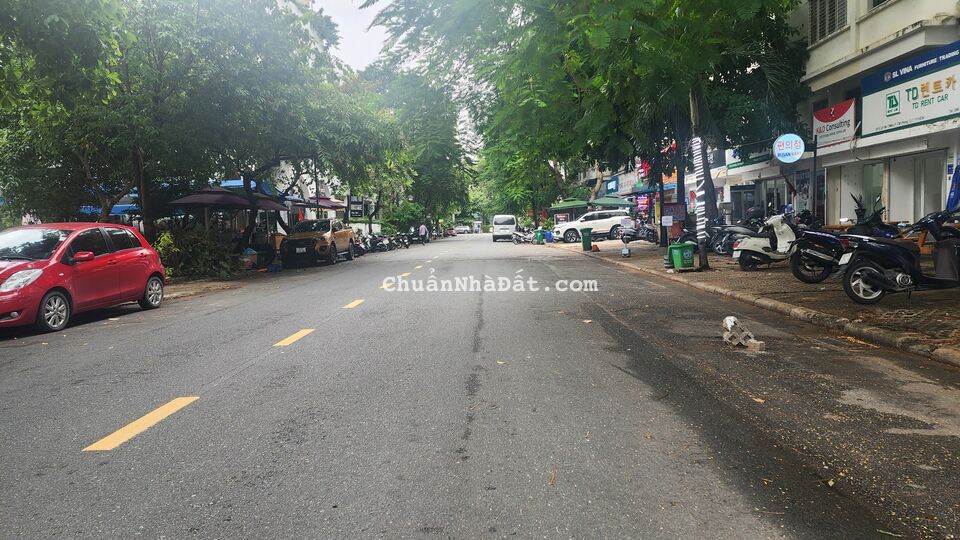 Cho thuê Shop Hưng Vượng 2 PMH, P. Tân Phong Quận 7, giá thuê 30 tr/tháng.