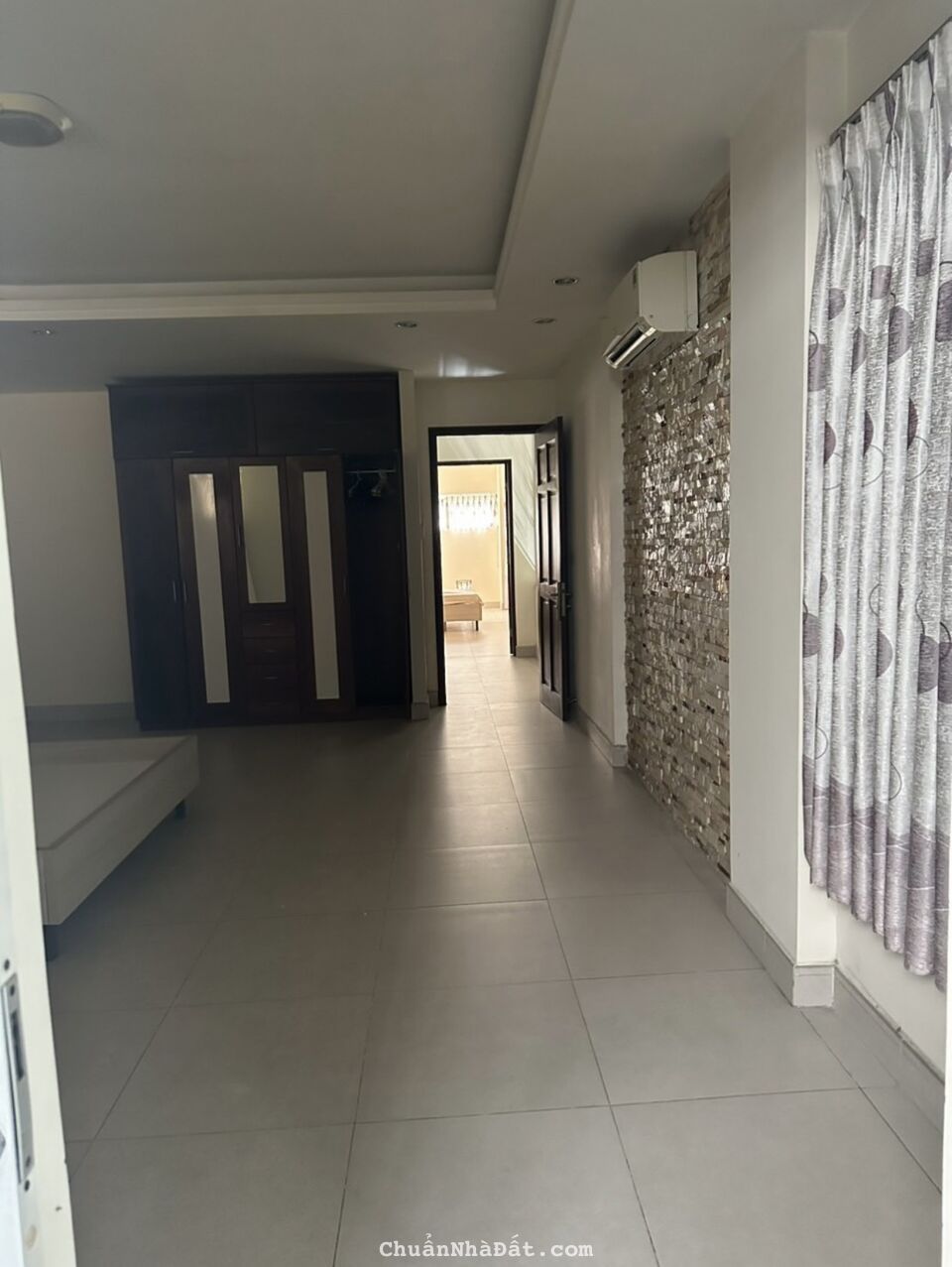 Chính chủ cho thuê nhà phố đường Hoàng Quốc Việt gần Phú Mỹ Hưng DT 6x22m, giá 40 triệu